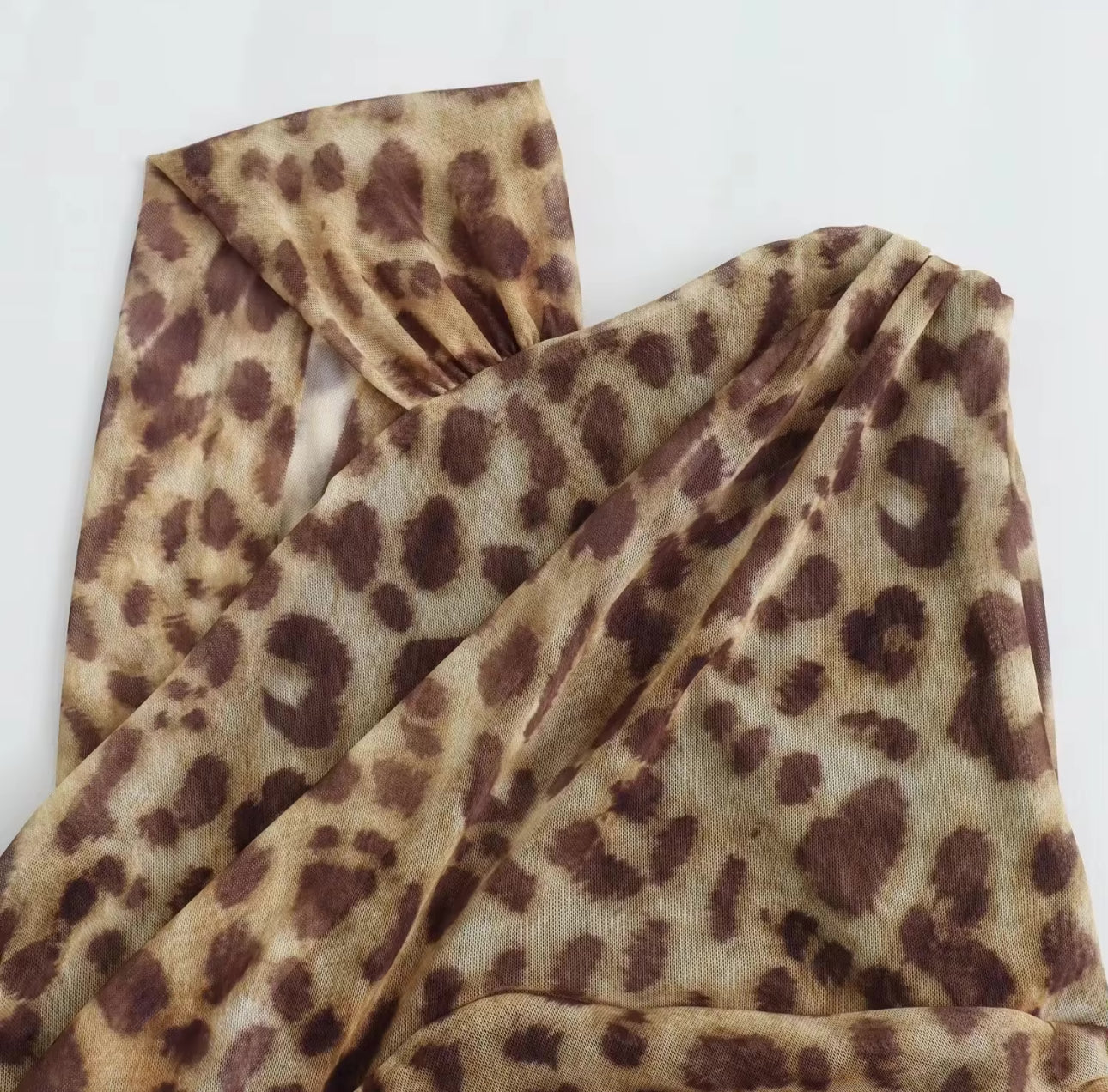 Leo Top